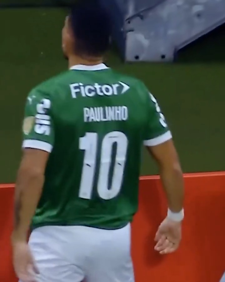 A primeira flechada do Caçador! 🏹