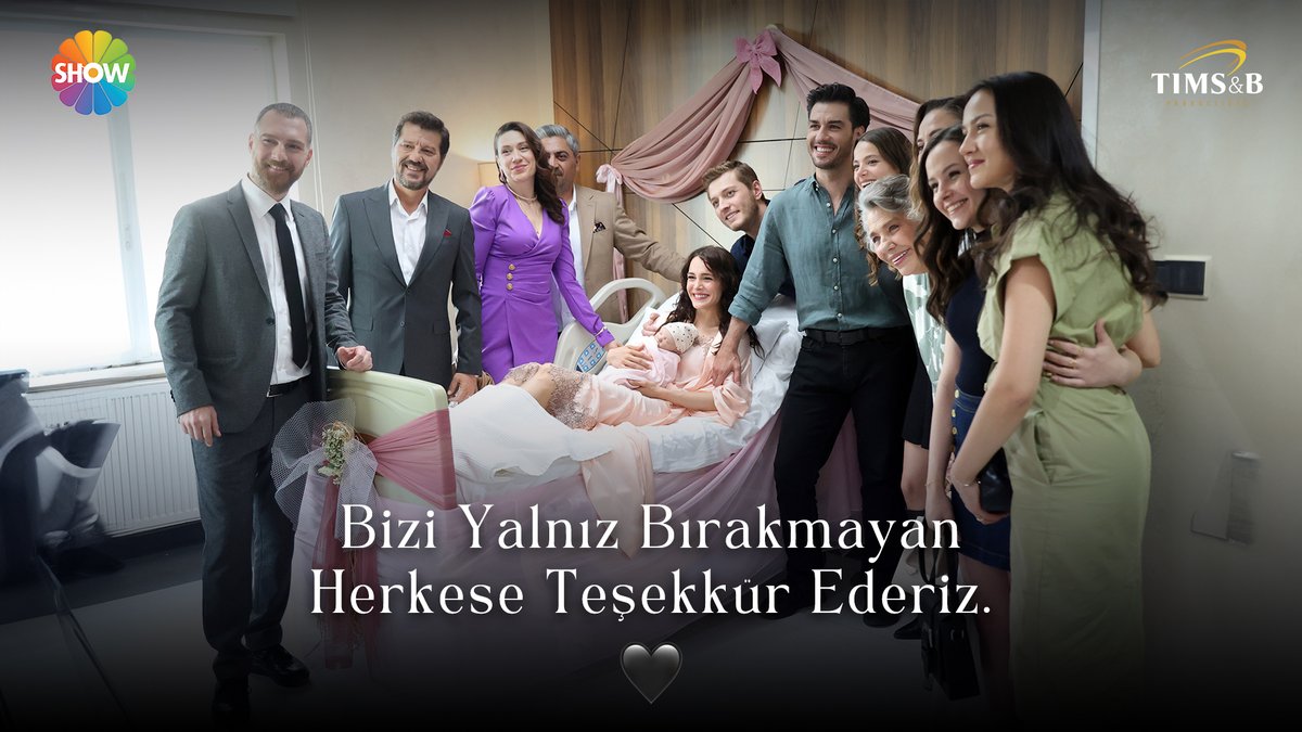 Bir hikayenin sonuna geldik. Birlikte ağladık, birlikte güldük, ailenin ne demek olduğunu anladık, aşkı tattık. Bu güzel yolculukta bizi yalnız bırakmadığınız için teşekkür ederiz. ❤️ #SiyahKalp @timsandb @showtv