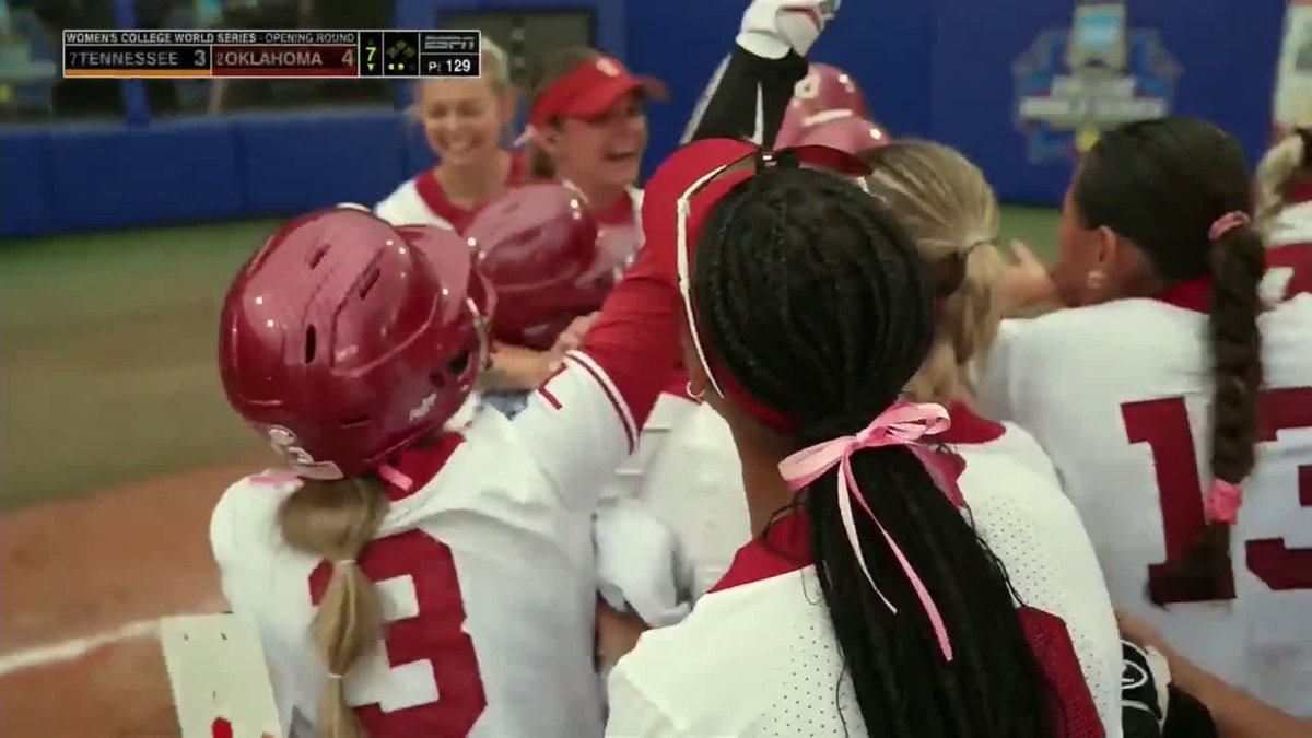 ELLA PARKER WALKS IT OFF ‼️ #WCWS x 🎥 ESPN / Oklahoma Softball