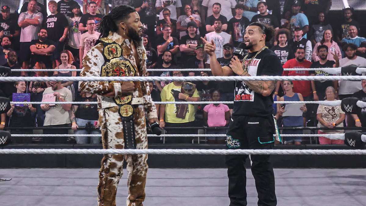 New TNA Wrestling World Champion Trick Williams' celebration is cut short as Mike SANTANA🇵🇷 gives the champ a stern warning. #WWENXT