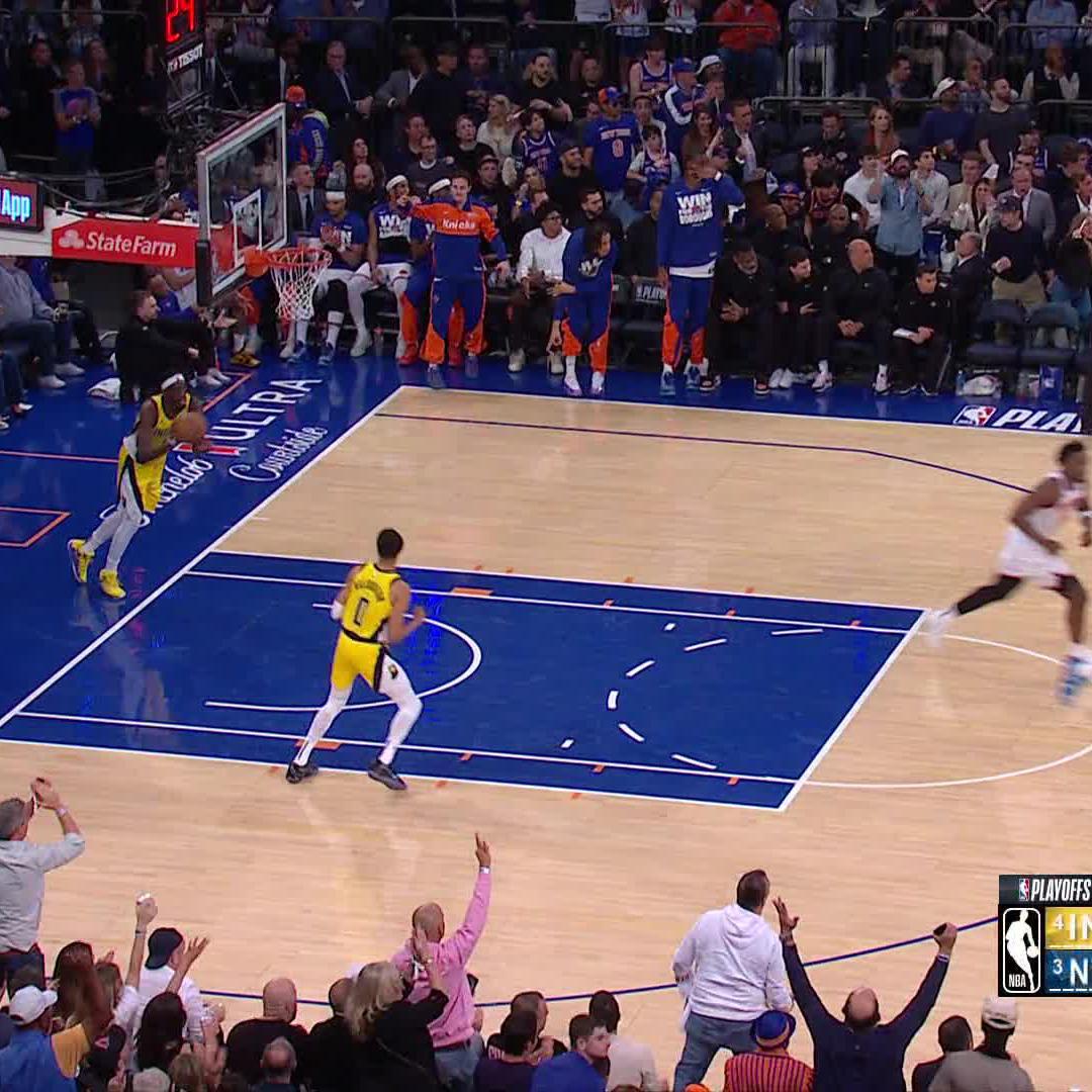 started the second half on 🔥😤 22 PTS and counting for cap