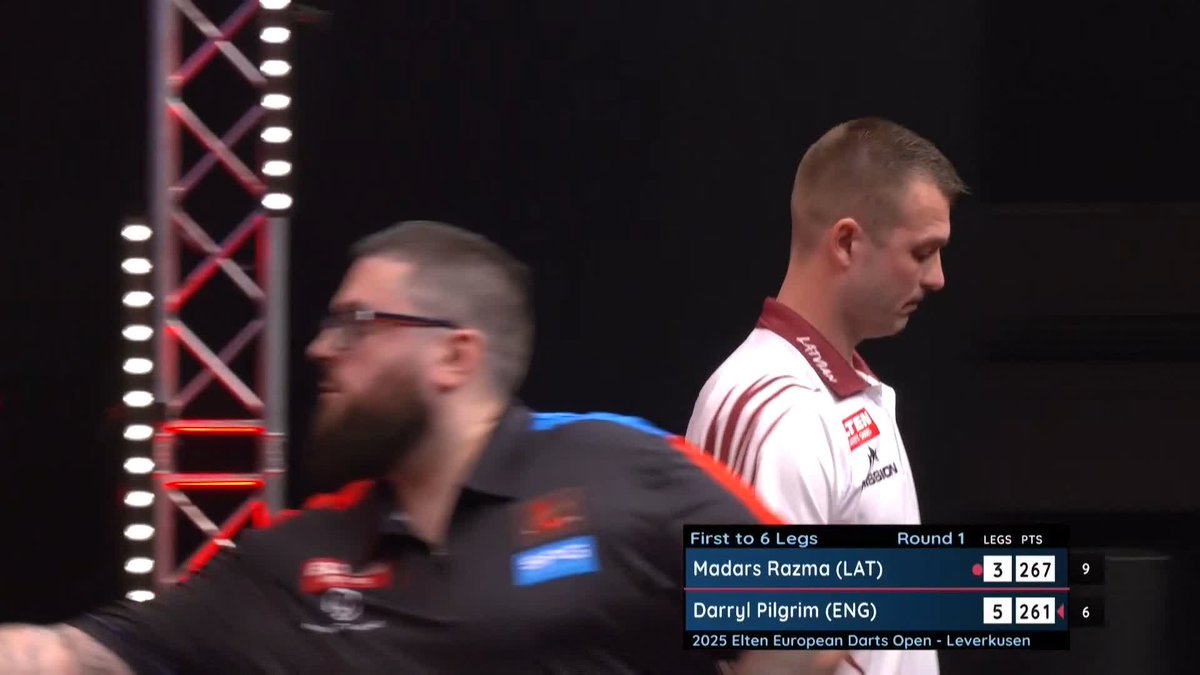 PILGRIM KO'S RAZMA! Darryl Pilgrim kicks off the opening game of the European Darts Open with a 6-3 victory over Madars Razma! 📺 #ET8