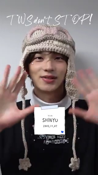 / #はじめまして 僕たちはTWS 💙 \ かわいい&セクシー担当!?💕 最年長天然系リーダー #SHINYU 🦒 #TWS #247WithUs #TWS_JP_1ST_SINGLE #TWS日本デビューします