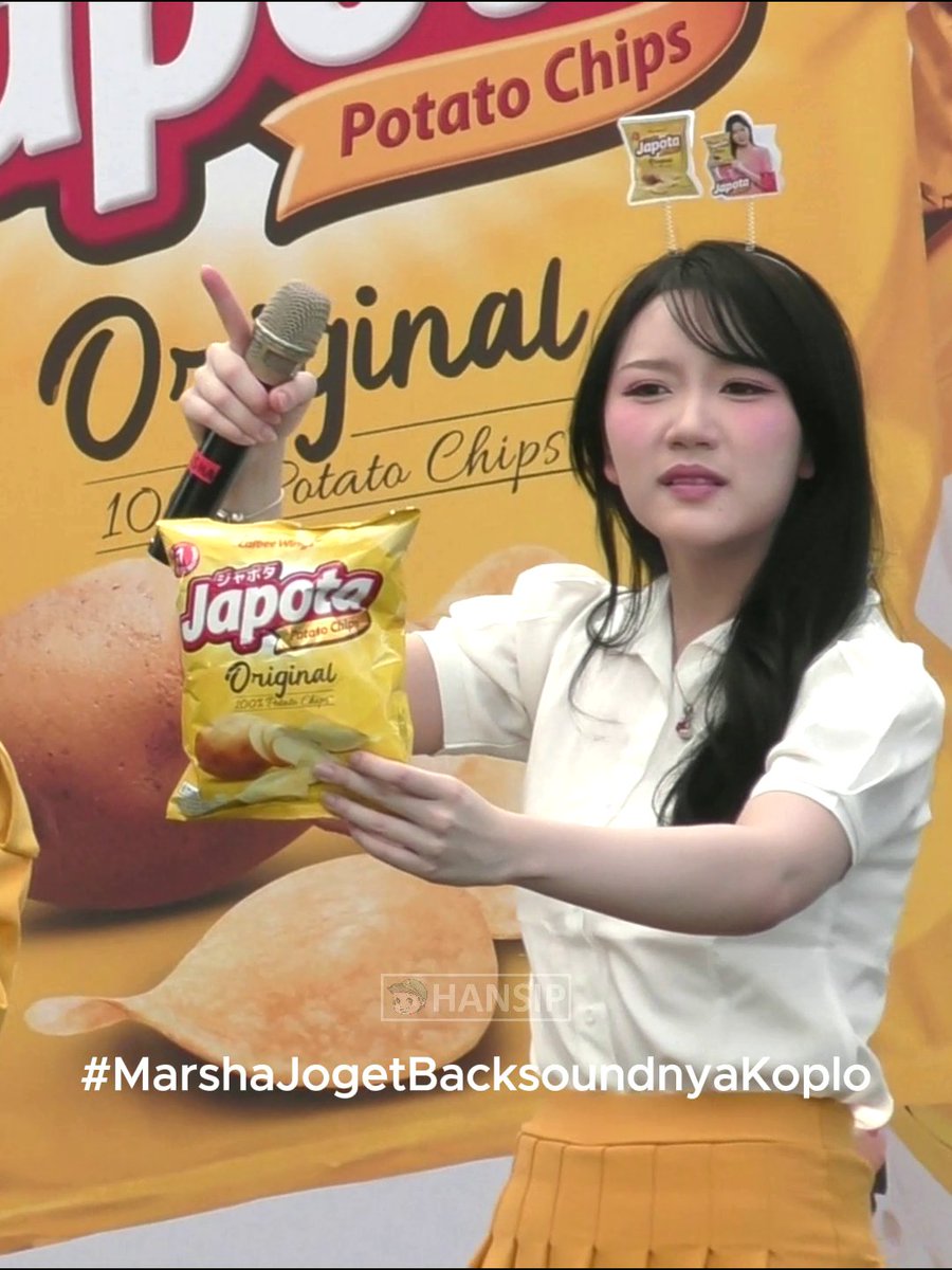 Sepertinya video Marsha ini cocok dikasih BGM hampir semua lagu Koplo. Coba aja edit sediri kalo penasaran, wkwk. 😂🤣 Marsha Lenathea #MarshaJogetBacksoundnyaKoplo