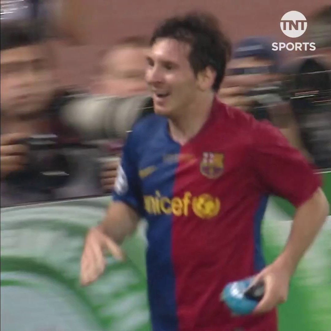 Messi, Zidane and Bale 🤌 Sit back and enjoy five of the greatest UCL Final goals 🍿
