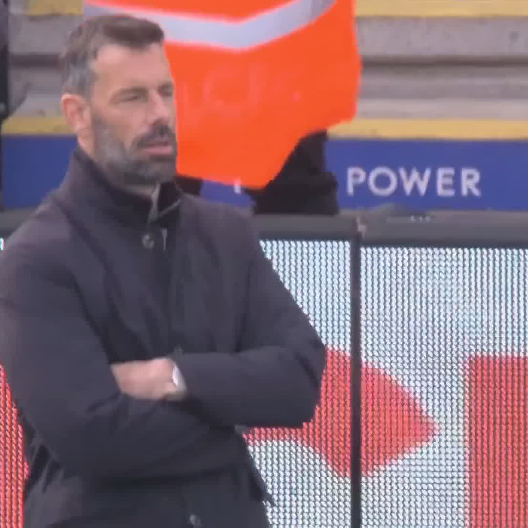 Ruud Van Nistelrooy has yet to meet with his bosses at Leicester City to discuss his future, Sky Sports News understands, five days after the end of the season 🔵