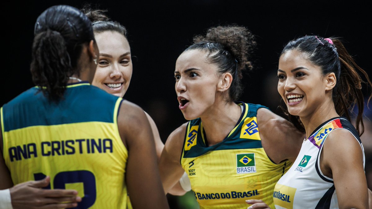 🇧🇷 vs 🇺🇸 — A VOLLEYBALL CLASSIC 🔥 In #VNL2024, Gabi led Brazil to a 3-1 win over the USA — their first in 5 years! 💥 The rematch is coming: June 5. Same place. Same fire. ⏳ 📅 📺 #VNL2025 #BePartOfTheGame #Volleyball #Volei