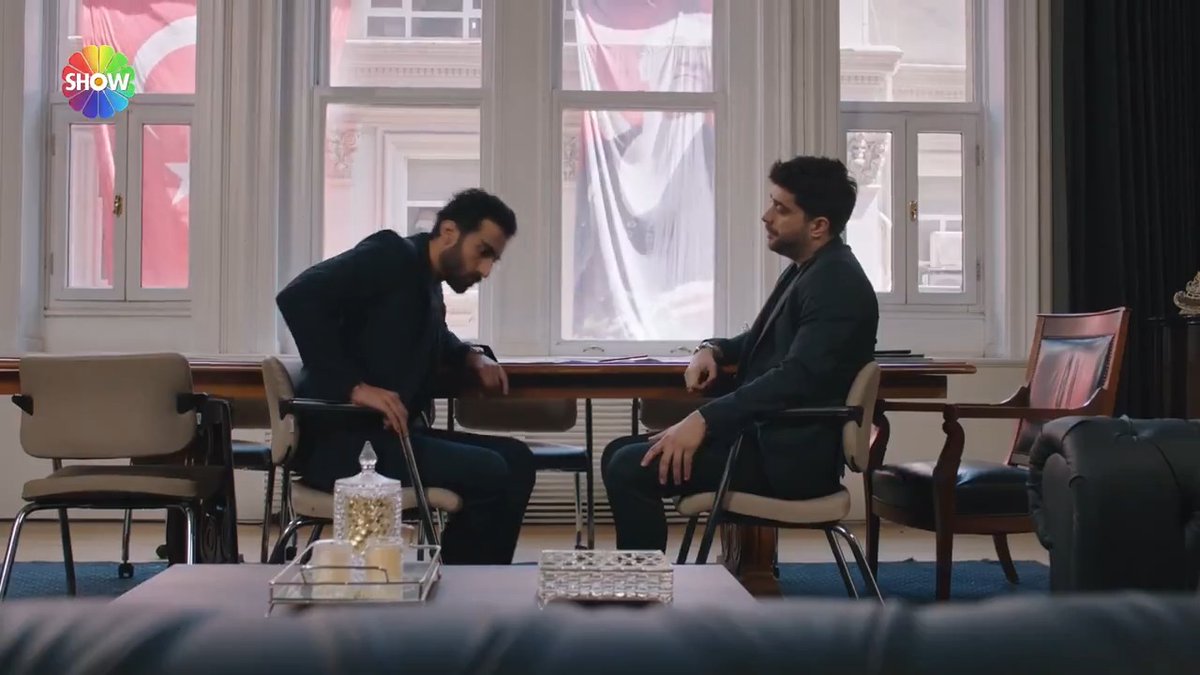 Fatih ve Firaz derinlere iniyor, gözyaşları dökülüyor! #KızılcıkŞerbeti sezon finali bölümüyle @showtv'de.