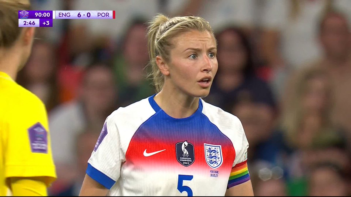 Leah Williamson is not happy with this 😠