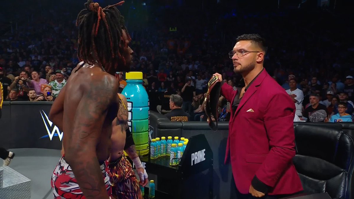 .“All Ego” Ethan Page is UNHINGED! 😱 #SmackDown