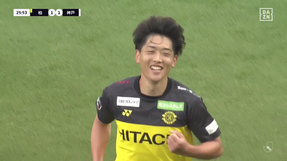 先制されても取り返す 右足を振り抜いた #原田亘 今シーズン初ゴール 🏆明治安田J1第19節 🆚柏×神戸 🆓 #DAZN 無料配信中 視聴はこちら⏩ #Jみようぜ #Jリーグ #柏神戸 #無料だぞーん