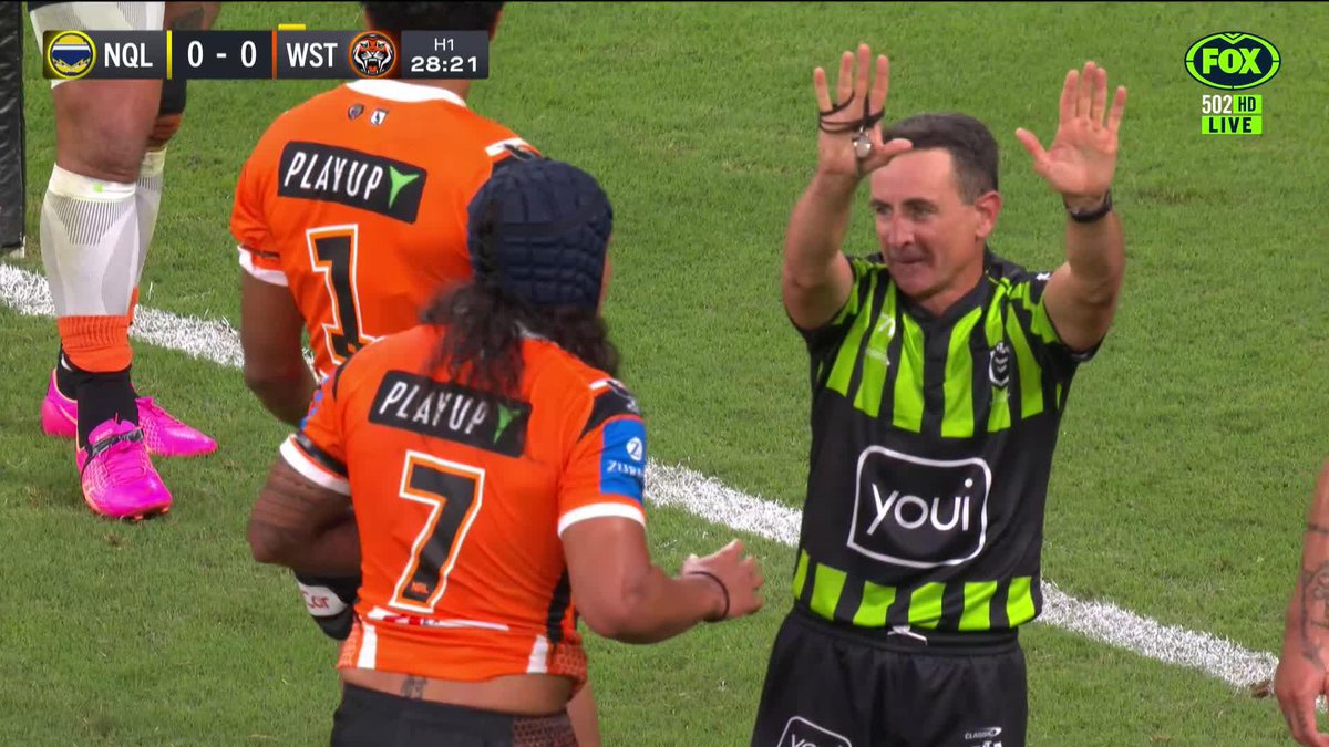 Jarome Luai has been sent to the sin bin. 📺 Watch #NRLCowboysTigers on ch.502 or stream on Kayo: ✍️ BLOG 🔢 MATCH CENTRE