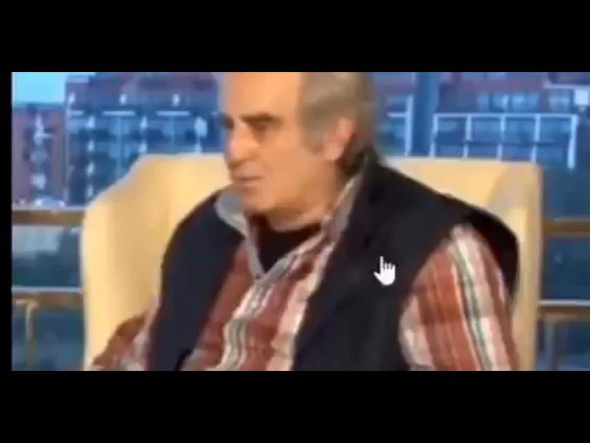 "Müslümanlar son beş yüz yılda ne yapmış insanlık için? Kulak çubuğu bile icat etmediler. Şu an kullandığımız, yararlandığımız her şeyi batı medeniyeti yaratmıştır." Besim Tibuk