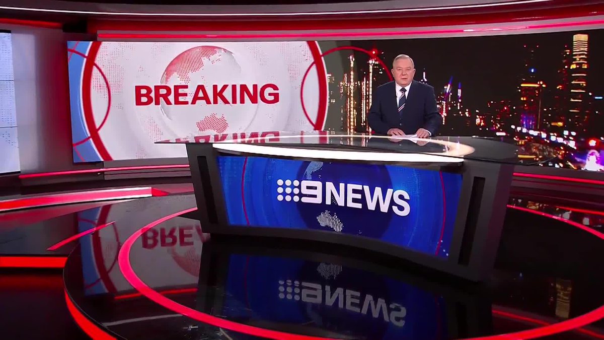 Soccer fans are hitting the streets tonight. It comes ahead of tonight's historic A-League Grand final as Melbourne City takes on Victory. #9News Gillian Lantouris