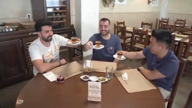 COMBOI a ALGEMESÍ 🧡 🥖 Ens anem d'esmorzar ...i el cremaet que no falte ☕🔥