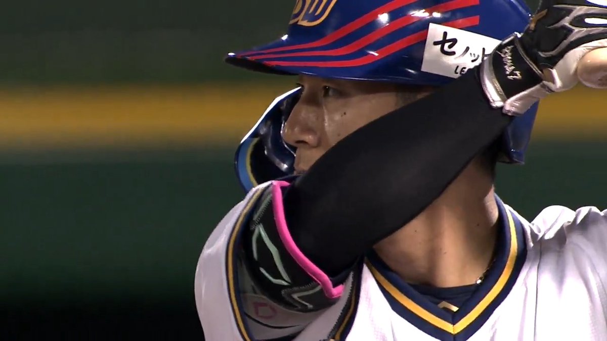 『志高く 舞い上がれ 西川龍馬』🔥 その言葉通り舞い上がった #西川龍馬 の打球は先制となる2点タイムリーツーベース🔥🔥 #今井達也 はなんと開幕戦の9回2失点以来の1試合2失点😲😲 【初月無料】ベースボールLIVE はこちら ▶️: #Bs2025 #パリーグ #ベースボールLIVE