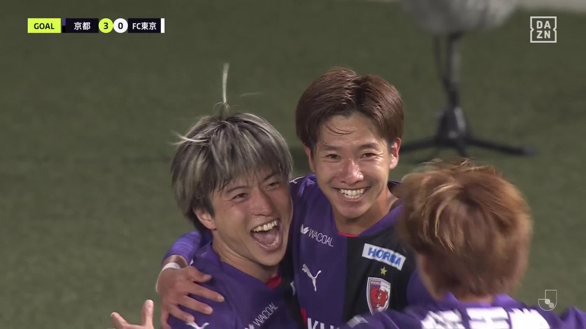 抜群の決定力💪 長沢が頭で逸らし 川﨑のラストパスに 絶妙なダイアゴナルランから #奥川雅也 が決めた! 奥川の今季6点目は お手本のような崩しからの 決定的な3点目! 🏆明治安田J1第19節 🆚京都×FC東京 🆓#DAZN ライブ配信 #Jみようぜ #Jリーグ #京都FC東京
