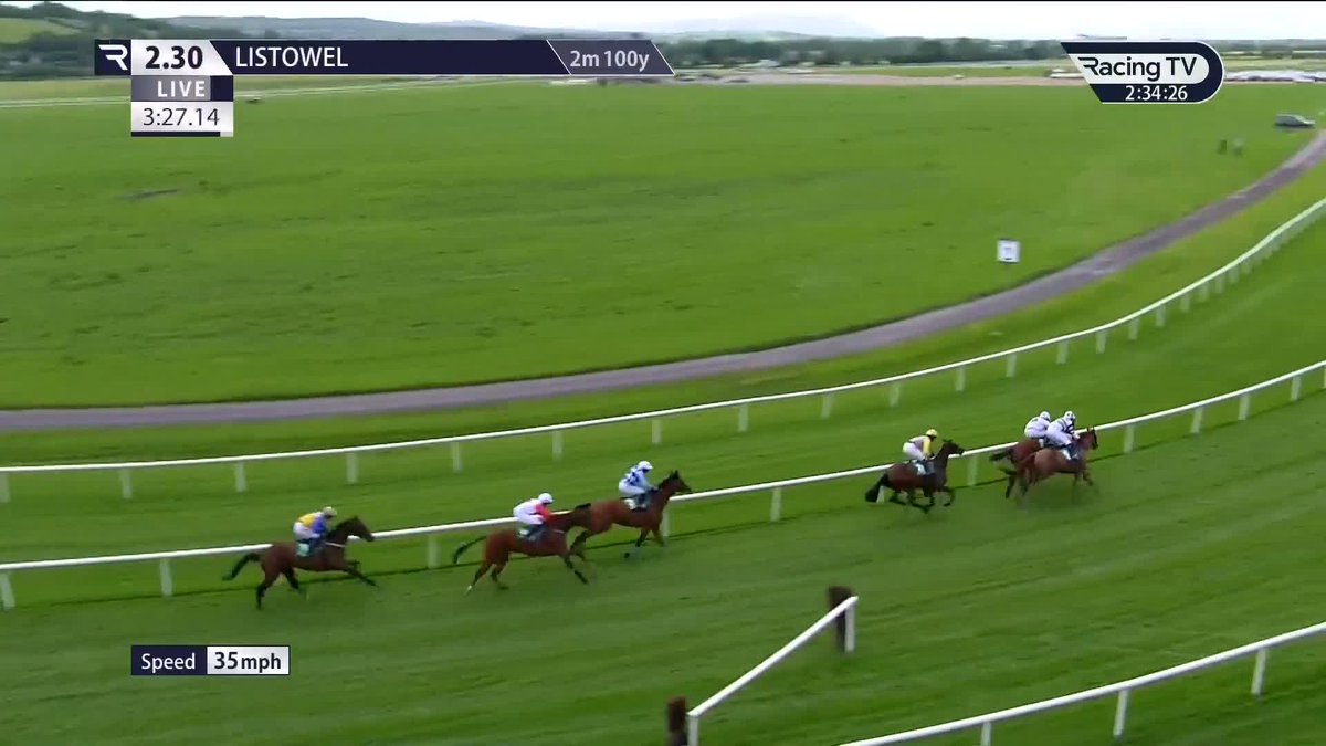 The Join The Listowel Races Supporters Club Maiden Hurdle goes to Sonnyboyliston who stays on strongly to the line, for the duo of Philip and Charles Byrnes 🏇 Listowel Races