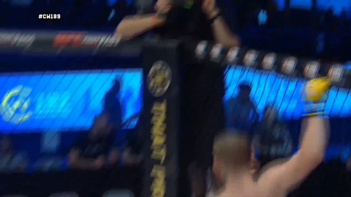 🇮🇪 Gary Rooney with one of the slickest armbars you will see. Clinical! A fantastic win from this Flyweight prospect 👏 Watch #CW189 on UFC FIGHT PASS