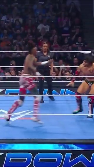 .Je’Von Evans was putting on a show 😮‍💨 #SmackDown