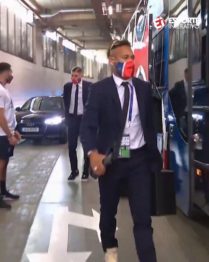O HOMEM CHEGOU PORRA! HOJE É SÓ LOVE! #NEYDAY