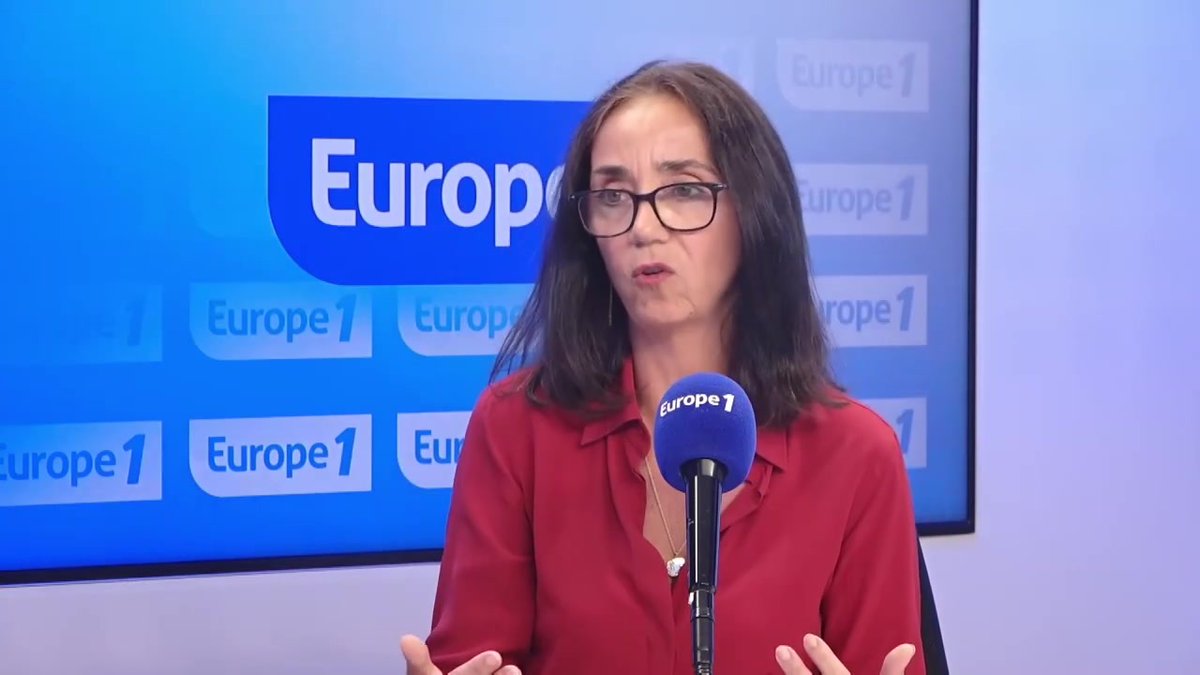 « Il reste encore 58 otages. Est-ce qu’Emmanuel Macron se rend compte que reconnaître un État palestinien à ce moment serait une récompense pour le Hamas », déclare Muriel Ouaknine-Melki, Présidente de l’Organisation Juive Européenne (OJE) dans #Europe1SoirWE Pascale de La Tour #Europe1