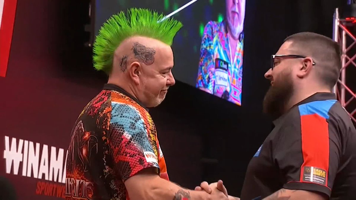 SNAKEBITE SURVIVES! An emotional Peter Wright begins his quest for a third European Darts Open title with a dramatic win over Darryl Pilgrim, recovering from 5-3 down and surviving multiple match darts in the decider! 📺 #ET8 | R2