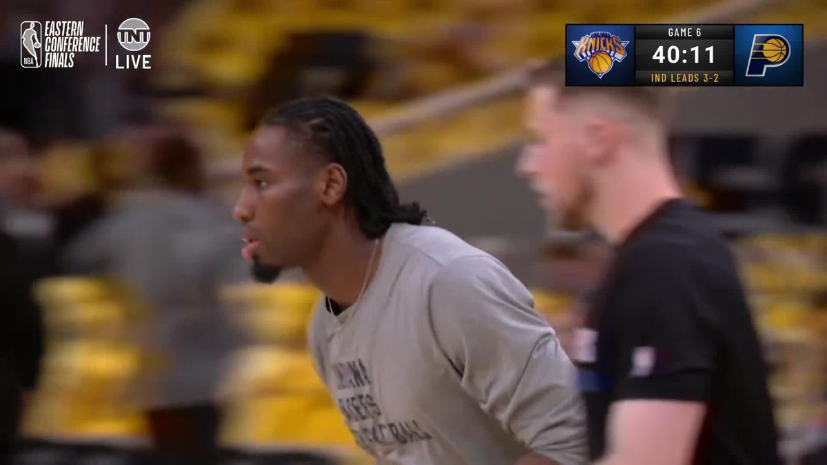 "Don't tiptoe into a bar fight." 🗣️ The text message Gonzaga HC Mark Few sent to Andrew Nembhard &amp; Tyrese Haliburton ahead of Game 5. How will the Pacers enter Game 6?