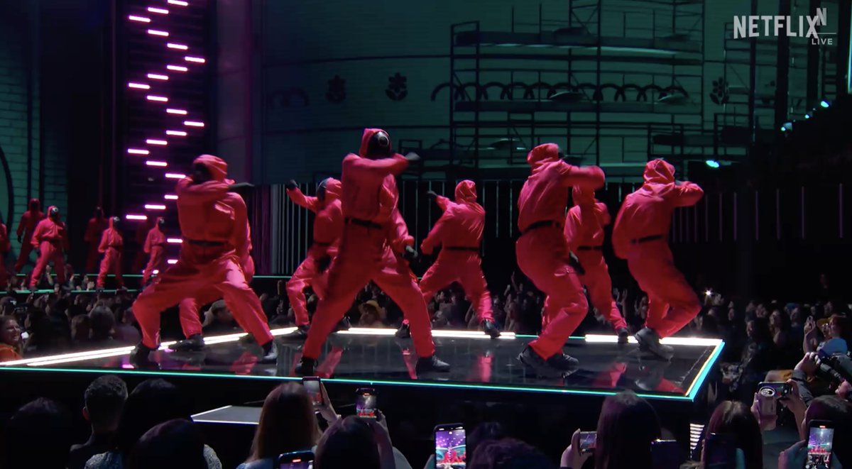 Didn't know Squid Game guards could do all THAT #TUDUM