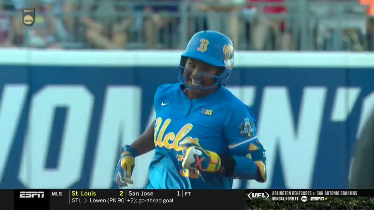 OVER THE FENCE ๐ค #WCWS x ๐ฅ ESPN / UCLA Softball