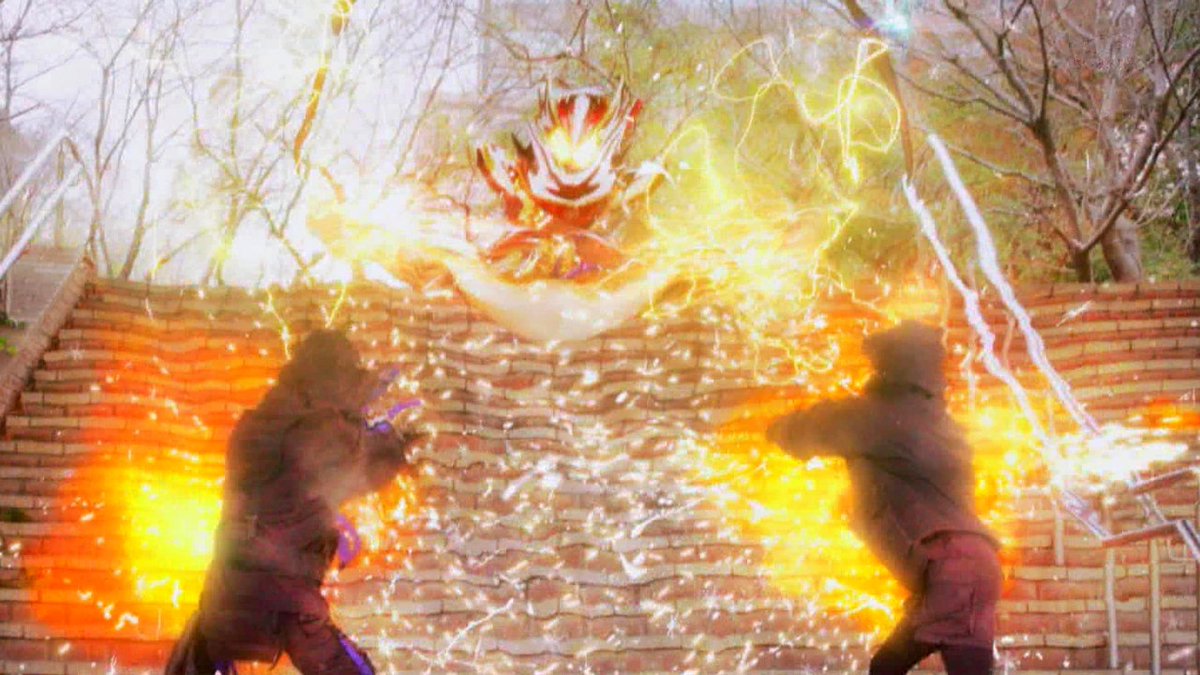 バックドロップからの大開脚キックはハンティがシリアスになる前だからできる遊び要素 #仮面ライダーガヴ #nitiasa
