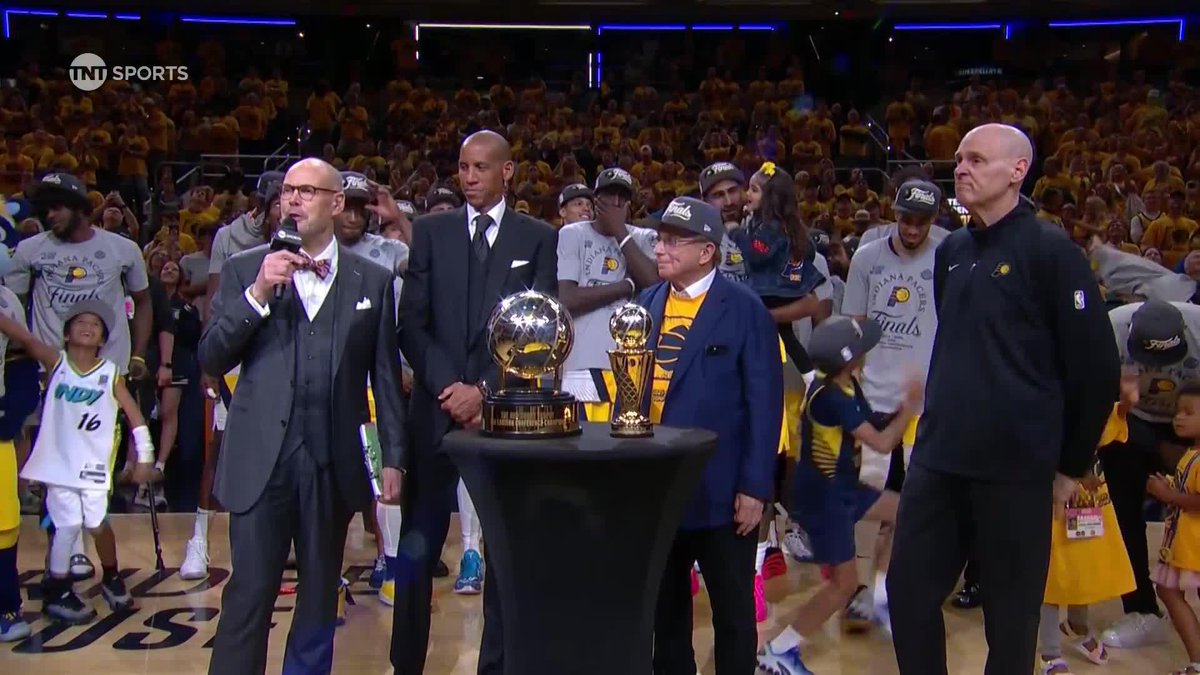 The Indiana Pacers hoist the Bob Cousy Trophy as Eastern Conference Finals Champions! 🏆🙌
