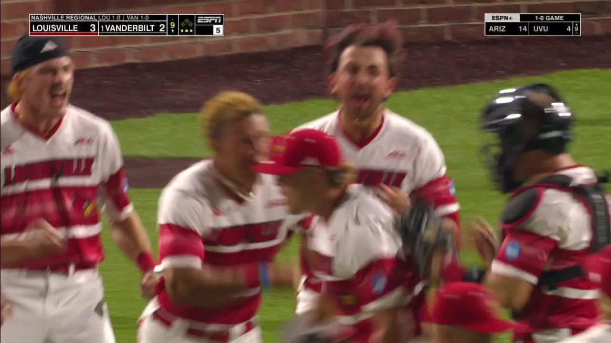 LOUISVILLE BEATS NO. 1 RANK VANDY 😤