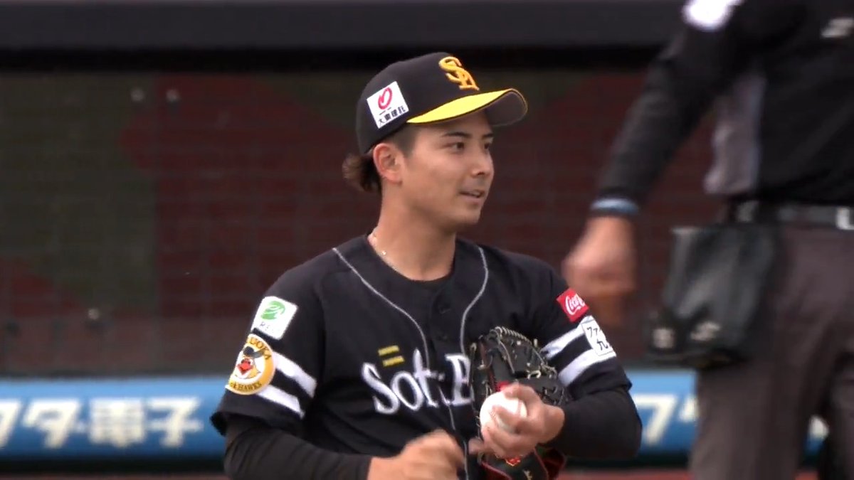 松井裕樹の再来みたいなストレートやな #大野稼頭央