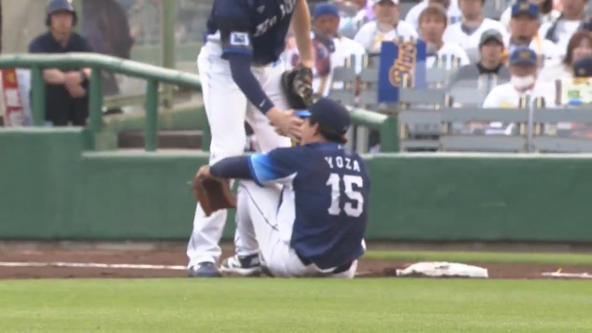 可愛いと話題に👀 #與座海人 投手 #seibulions 👇ライブ配信はこちら