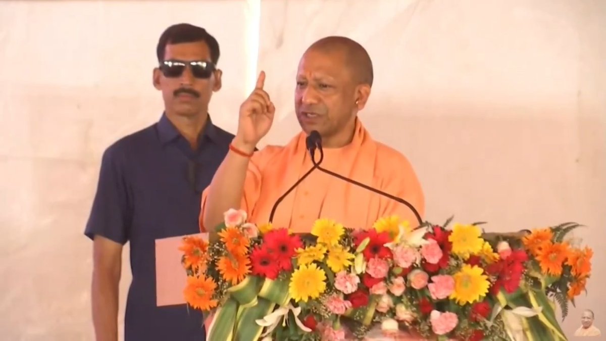 300 वर्ष पहले, लोकमाता ने अपने साम्राज्य के माध्यम से आत्मरक्षा और सुरक्षा के गुण हम सभी को सिखाए थे...
