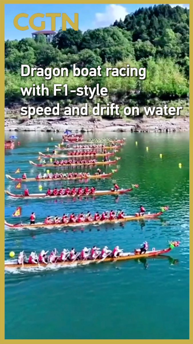 Dragon boat racing with F1-style speed and drift on water