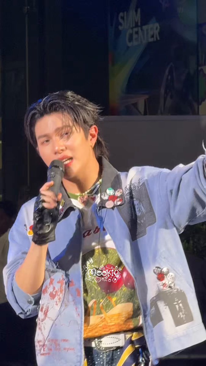 ดีเหมือนเดิม ไม่เปลี่ยนเลย 🥺🥺 SIAM CENTER LYKN PRIDE #SiamCenterxLYKN #williamjkp