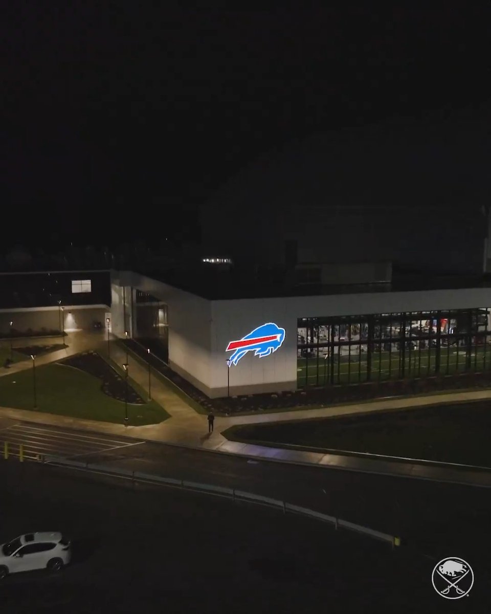2025 #NHLDraft 🤝 One Bills Drive For this year's decentralized NHL Draft in June, our headquarters will be in Orchard Park to operate from the state-of-the-art draft room at One Bills Drive. Learn more → #LetsGoBuffalo | Buffalo Bills