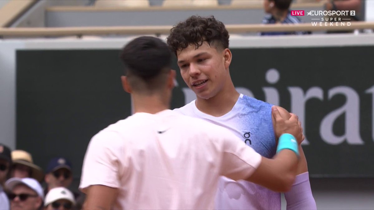 🗣️ 🗣️🗣️ ¡¡RED, POR DIOS!! El grito de Alcaraz y la respuesta de Shelton: "¿Quieres que volvamos a jugar el punto?" 😅😅 #RolandGarros | #RGMax