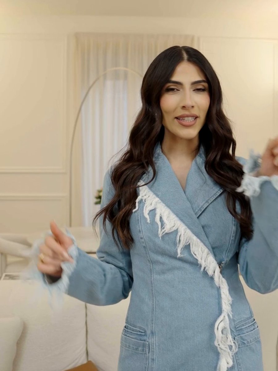 Manca poco a #MTVCribsItalia 👀 La nostra voce Giulia Salemi è pronta a svelarti tutti i segreti dei vip 🔑 ✨ Dall'8 giugno, ogni domenica alle 21 su MTV (Sky 131, 122 di Sky Glass) e anche su NOW! Dal 10 giugni disponibile anche su Paramount+ Italia! Non mancare