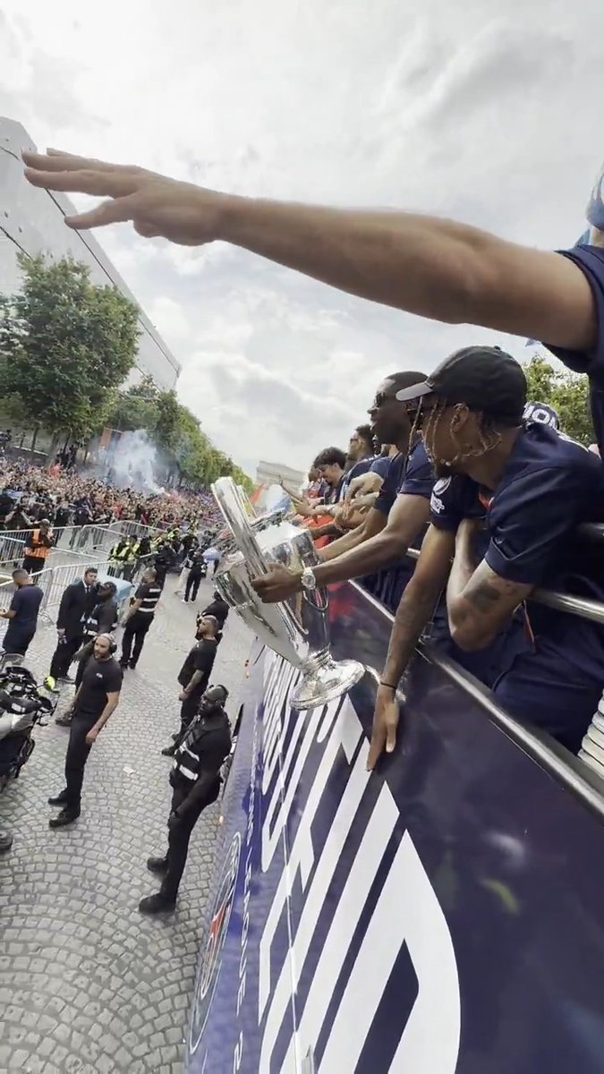 Moments de partage entre Ousmane et les supporters 🫶
