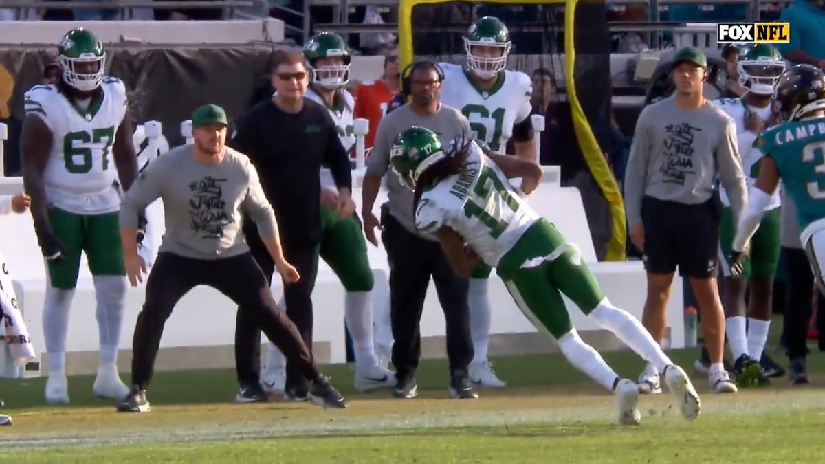 Remember when Davante Adams had 198 yards receiving in Jacksonville... IN ONE HALF!? Davante Adams returns to Duval with the Los Angeles Rams in Week 7️⃣