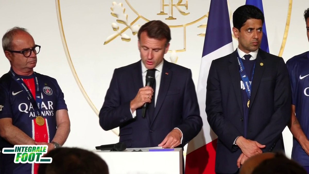 🎙️ Le président Emmanuel Macron prend la parole.