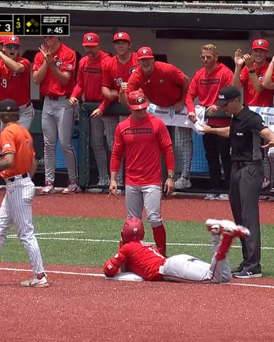 Wait for the slide at third 🤣 Georgia Baseball