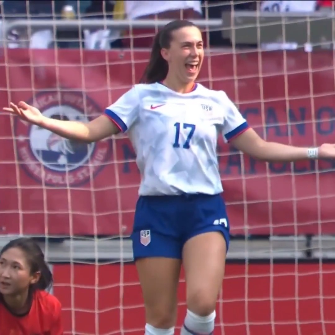 A little COFFEY to help you get through your day ☕️ Your AT&T Play of the Match ⬇️