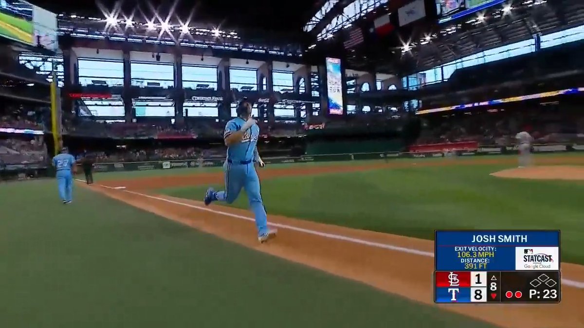 The exclamation point! #AllForTX