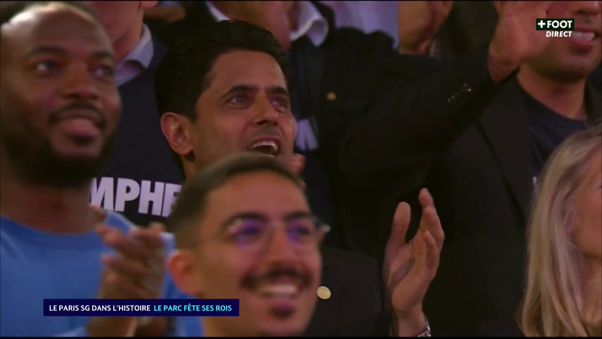 La folie s'empare du Parc des Princes 🤯 Le stade entier chante à la gloire de son équipe qui ne devrait plus tarder à rentrer sur la pelouse et c'est à suivre EN DIRECT sur CANAL+ Foot 📺 #UCLFinal | #PSG
