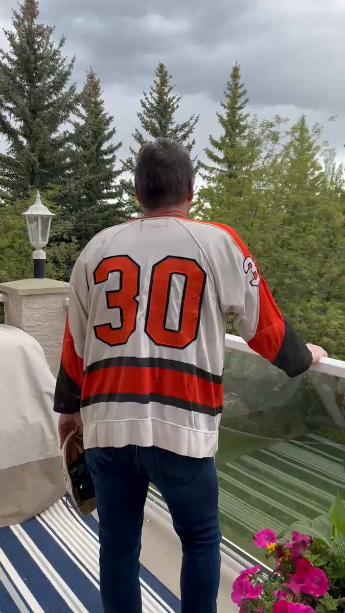 The Hrudey’s will be glued to the tv today cheering on my ⁦Medicine Hat Tigers⁩ hoping to bring back the Memorial Cup. Go Tigers Go!!!
