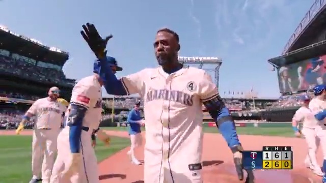 The Seattle Mariners walk it off for the second straight day! #Walkoff